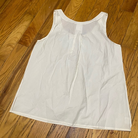 Beautiful Vera Wang Astrakhan Top - Picture 2 of 3